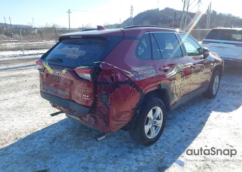 2021 Toyota Rav4 Hybrid Xle from USA, damaged, VIN 4T3RWRFV3MU044363